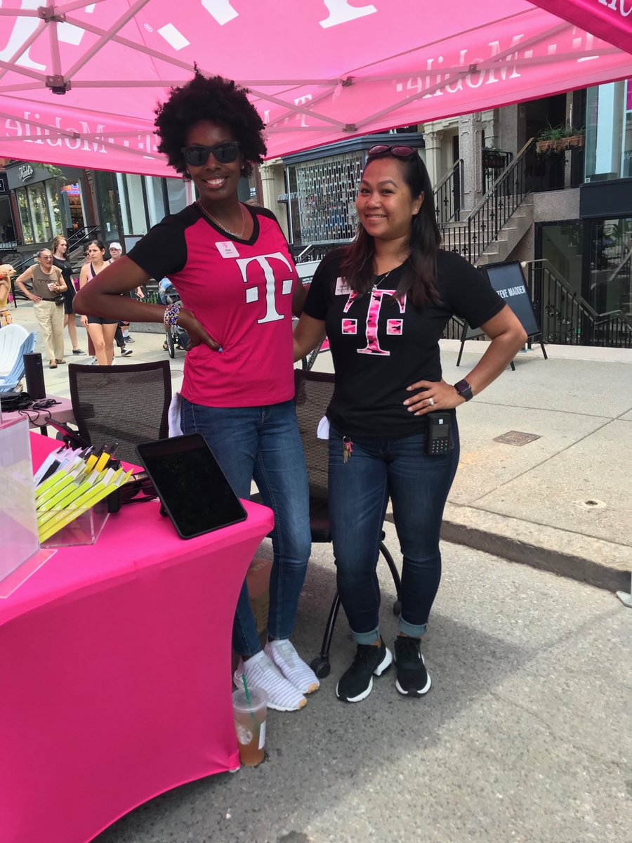 Chanchan3819's tweet photo. Come check us out on Newbury st for #opennewburyst ⁦⁦@Kellamity⁩ ⁦@janeen_r1314⁩ ⁦@John_Dief⁩ https://t.co/56CzhHbb0d