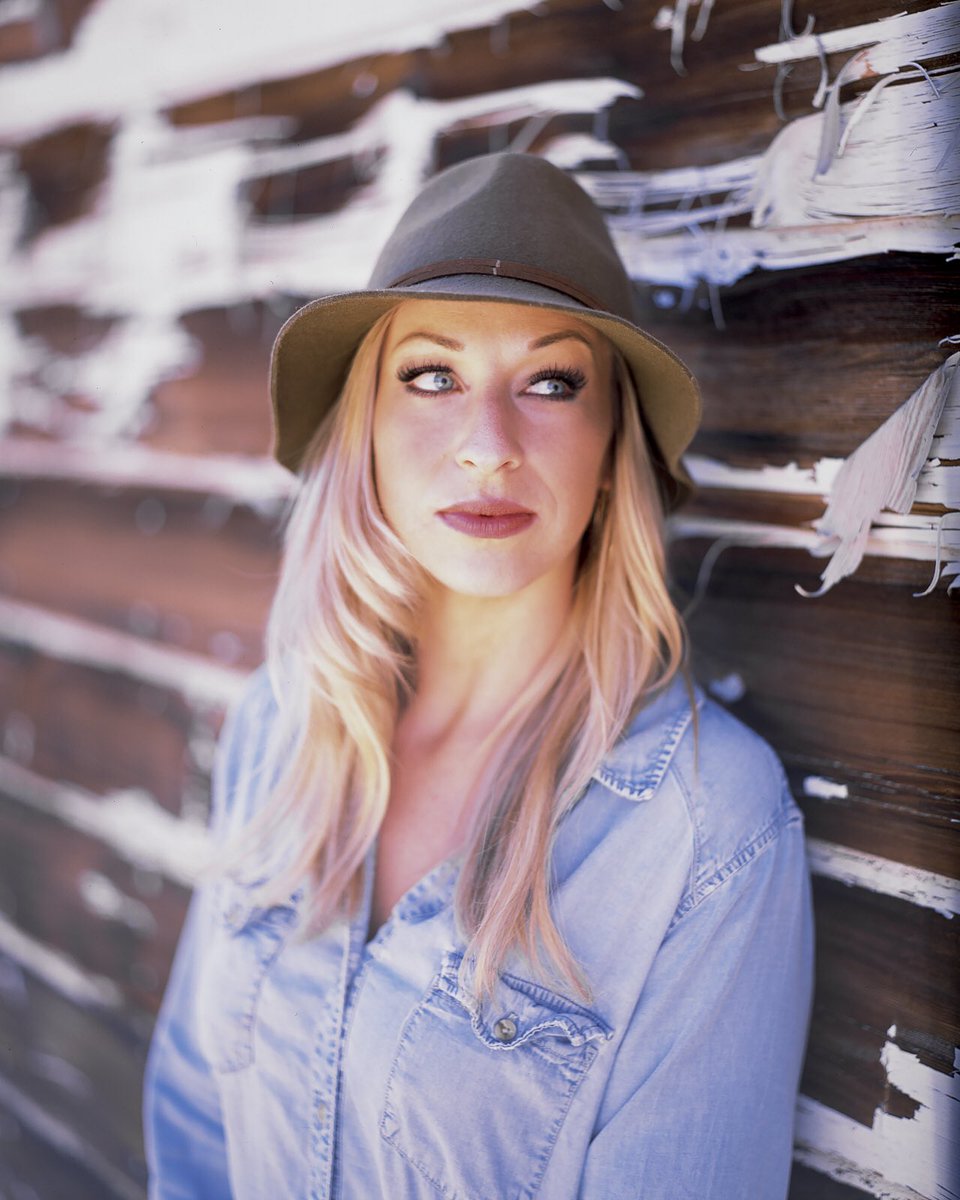 analogfilmphoto's tweet photo. Kelly on Fujifilm Provia 100f
Big Bear Lake, CA
Pentax 67ii 
#believeinfilm #pentax67 #sundayslideshow https://t.co/IKeIJhD2Rx