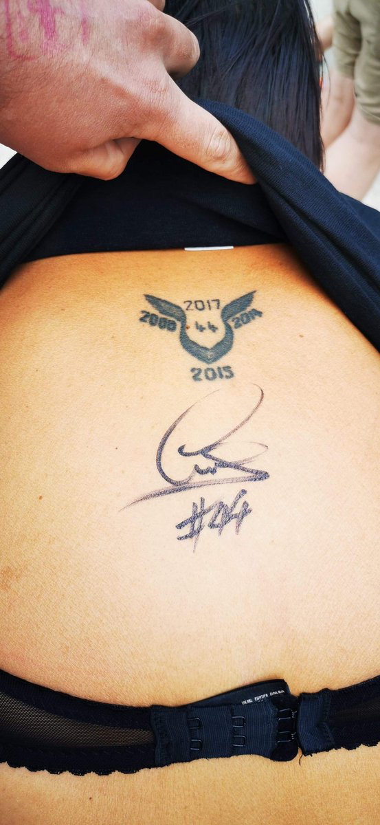 Home time in the morning, and time to get this tattooed permanently 😍 thank you so much <a href="/LewisHamilton/">Lewis Hamilton</a> and <a href="/MercedesAMGF1/">Mercedes-AMG PETRONAS F1 Team</a> it is an honour to be a Mercedes fan 🙌😍 #TeamLH #44 #BestTeam