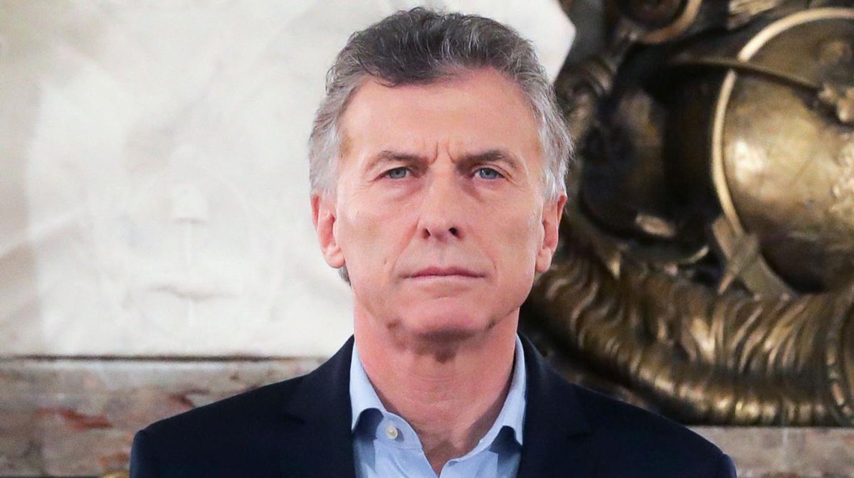 RodriguezzSebas's tweet photo. Es una bomba esta aplicación #FaceApp https://t.co/S8lwc4XcMt