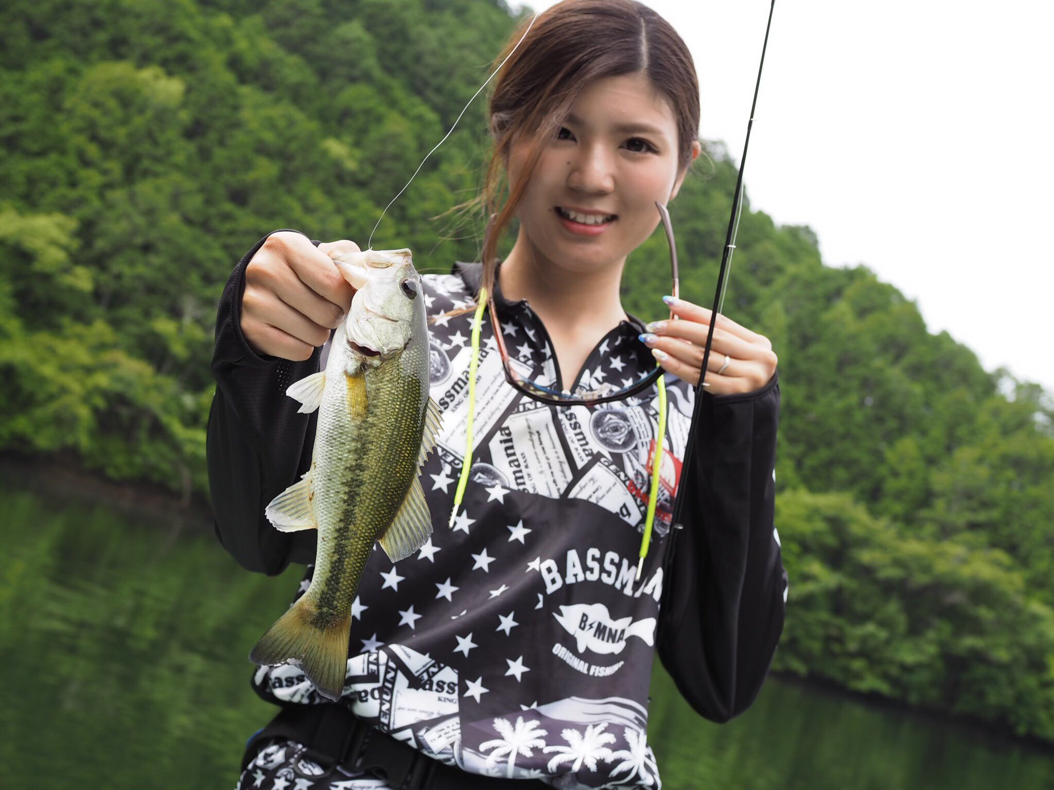 Atsunori Kanada Yurinabass 雨の中の晴れ って感じの1匹ですね Twitter