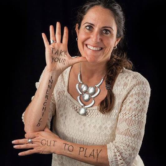 julietrell's tweet photo. That time I was photographed by @rxfogarty at #SIS15 @dearworld campaign. “Take your inner child out to work”. Good reminder! https://t.co/vVSHMXm6W4
