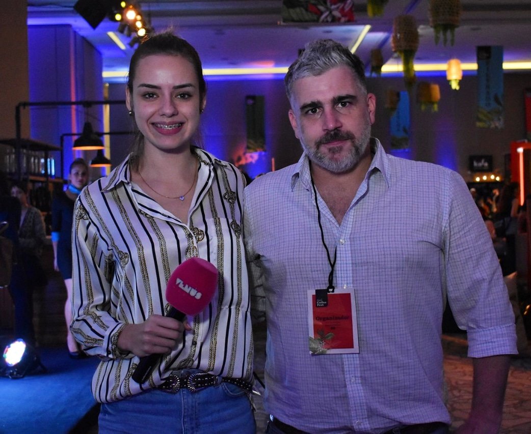 Conversamos con Juan José López, Coordinador General del <a href="/asucoffeefest/">Asu Coffee Fest</a> ☕✨ quien nos habló de los tipos de cafés que vas a encontrar en el evento ❤️ irlandés, latte, expresso, con leche, entre otras variedades que podes conocer en el mayor evento cafetero del país 😍🙌🏼🎊