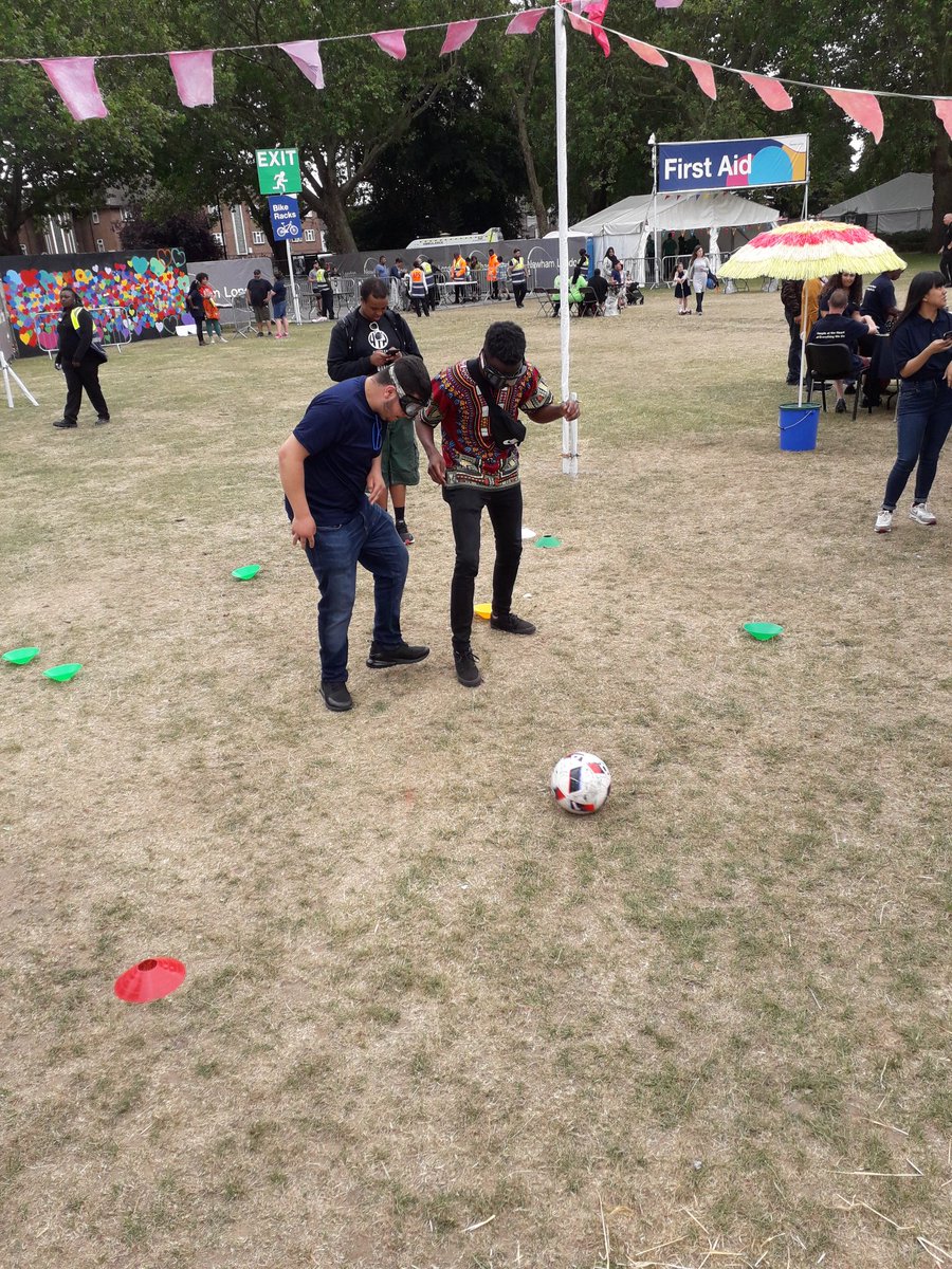 cglnewhamyp's tweet photo. What a great weekend at the Town Show! Shout out to @NewhamLondon for their organisation &amp; our fellow partners, @EmmaYouthWork @ShineNewham @HeadStartNewham @CGLNewhamRise @SchoolNurse2007 @FoodyEmma @YouthZonesLBN We love you for everything you do for the Newham community https://t.co/WAGlYYZLFS