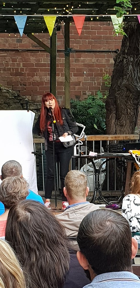 NewBarrack's tweet photo. @ThatSusanMurray up next #Susanmurray #comedy #edfringe #Edinburghfringe #S6 #Hillsborough #Sheffield #Sheffieldpubs #realalepub #socialsheffield #newbarracktavern #familyrunpub #livemusicvenue #sheffieldciderpuboftheyear #ciderpuboftheyear https://t.co/EoIdJcEkwN
