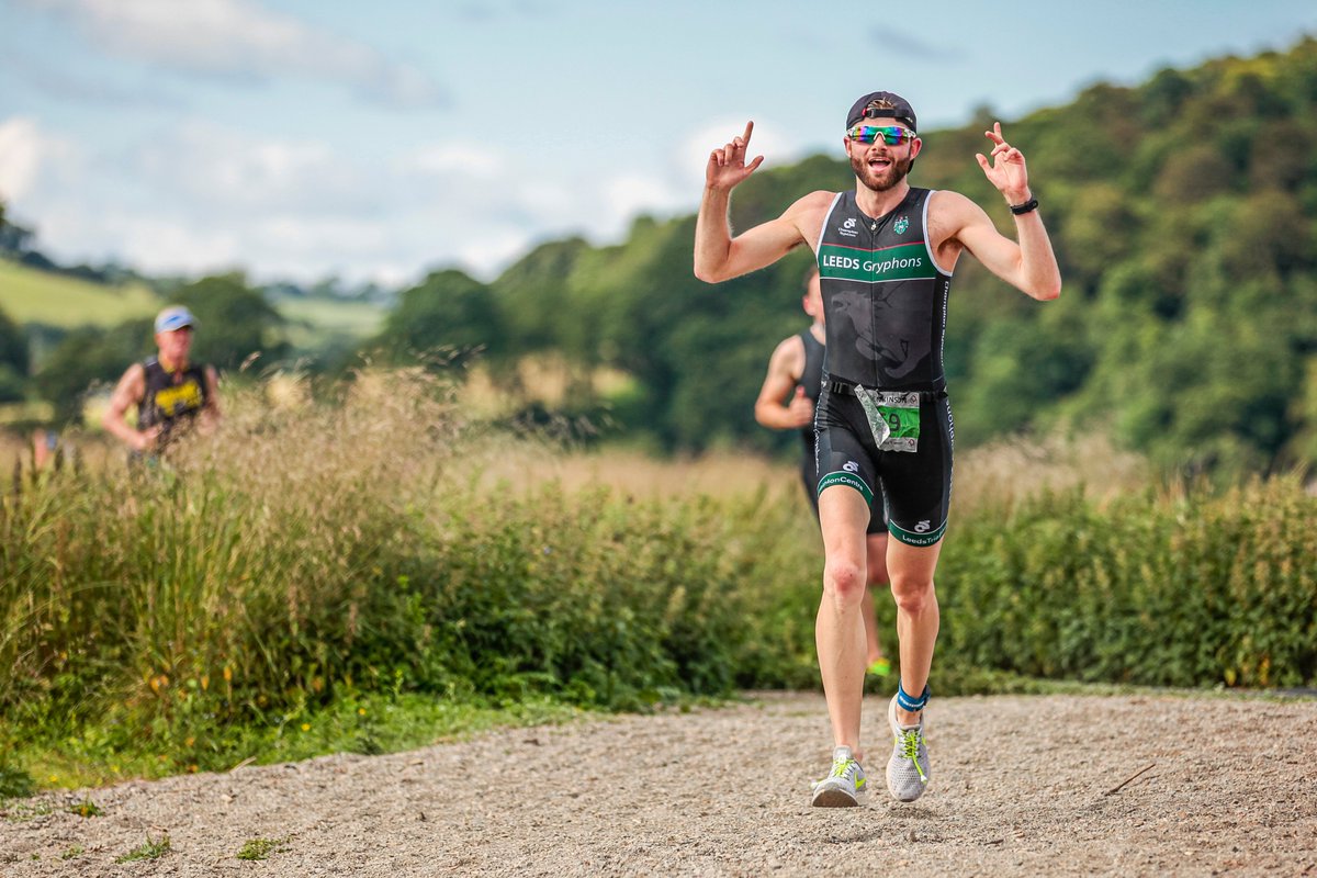 Carlos Reina Photo tweet media