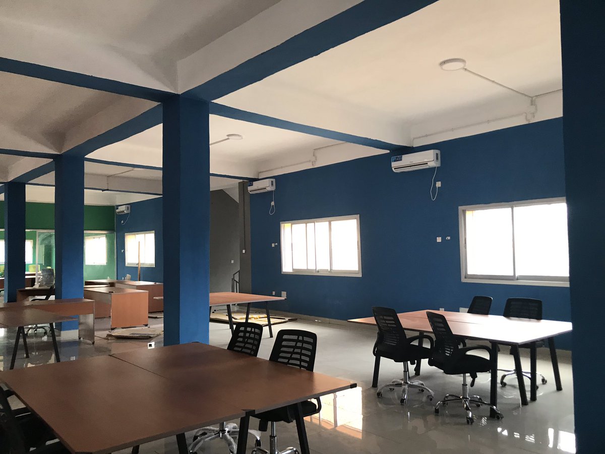 hodansomali's tweet photo. Visited soon to be launched 1st business incubation centre #SaanQaad #Mogadishu to support youth business skills &amp; employment opportunities. C builds on 🇸🇴s extraordinary entrepreneurial spirit/promotes youth led bus’s. @EU_in_Somalia @UNDPSomalia  @DSUBenadir #AfricaTrustFund https://t.co/A0qL32d6Q0