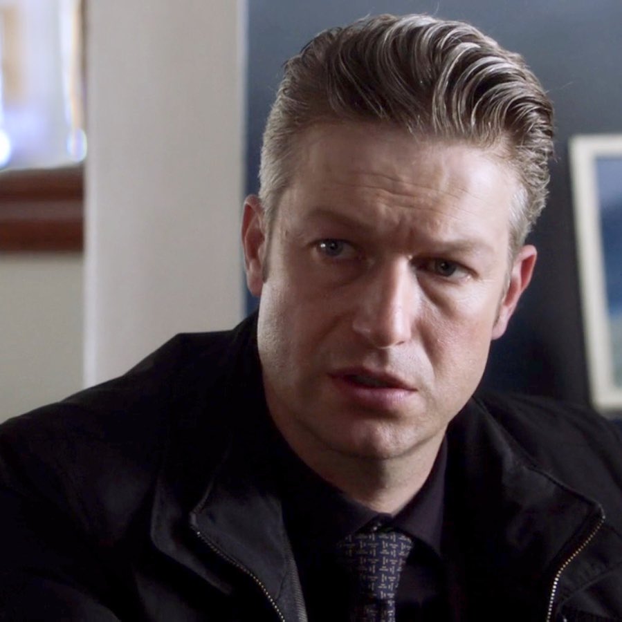 dailycarisi's tweet photo. #SVU #SonnyCarisi #DailySonny https://t.co/cT8yTDjnkm