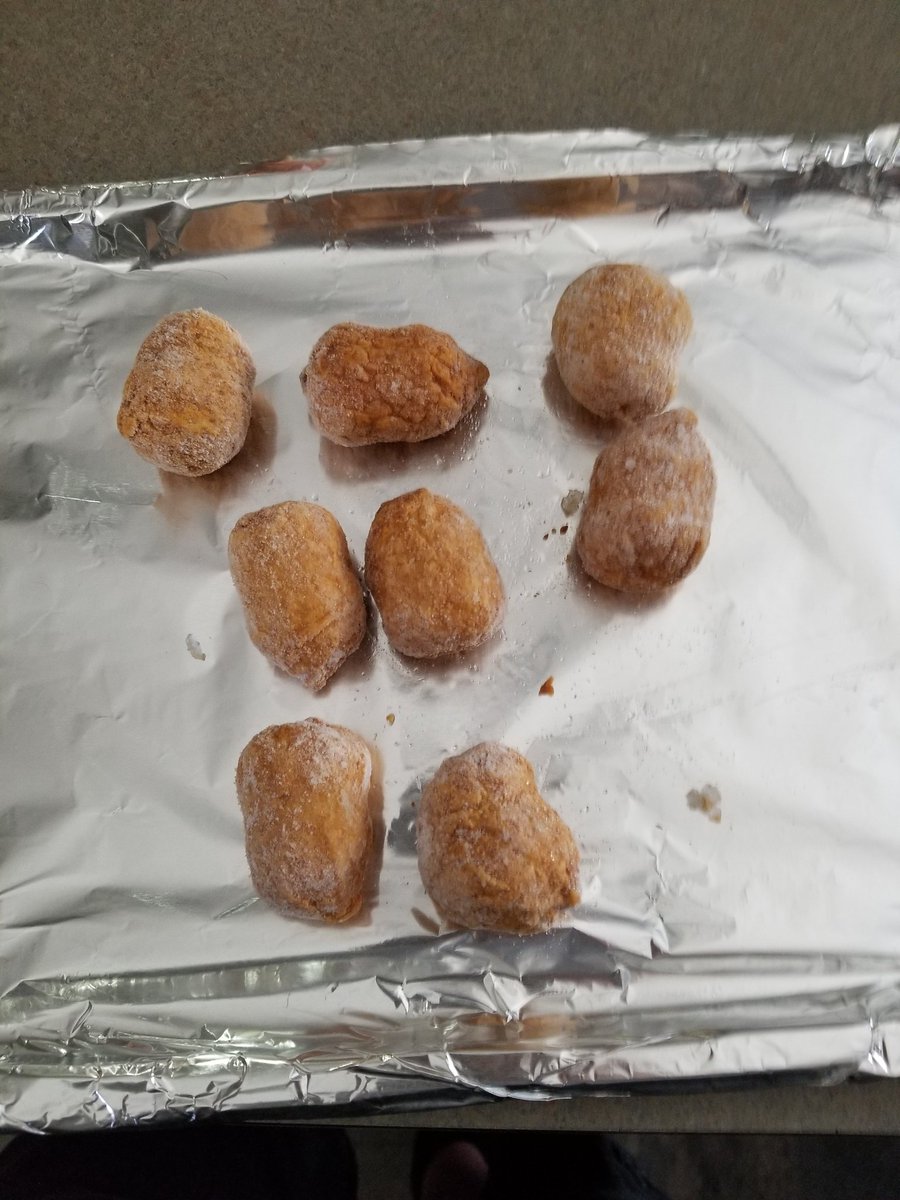 PharmD_Cole's tweet photo. @Realgoodfoods_ I feel cheated!!! Only 8 poppers in my box. https://t.co/wGMB0CEdjg