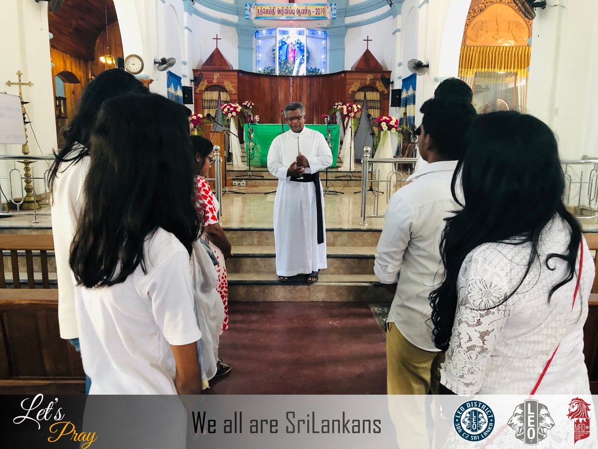 Batti_Leos's tweet photo. Batti Leos are feeling blessed because the leostic year 2K19-20 started with let’s pray
#306C2leos #battileos https://t.co/5mYLZgSlhk