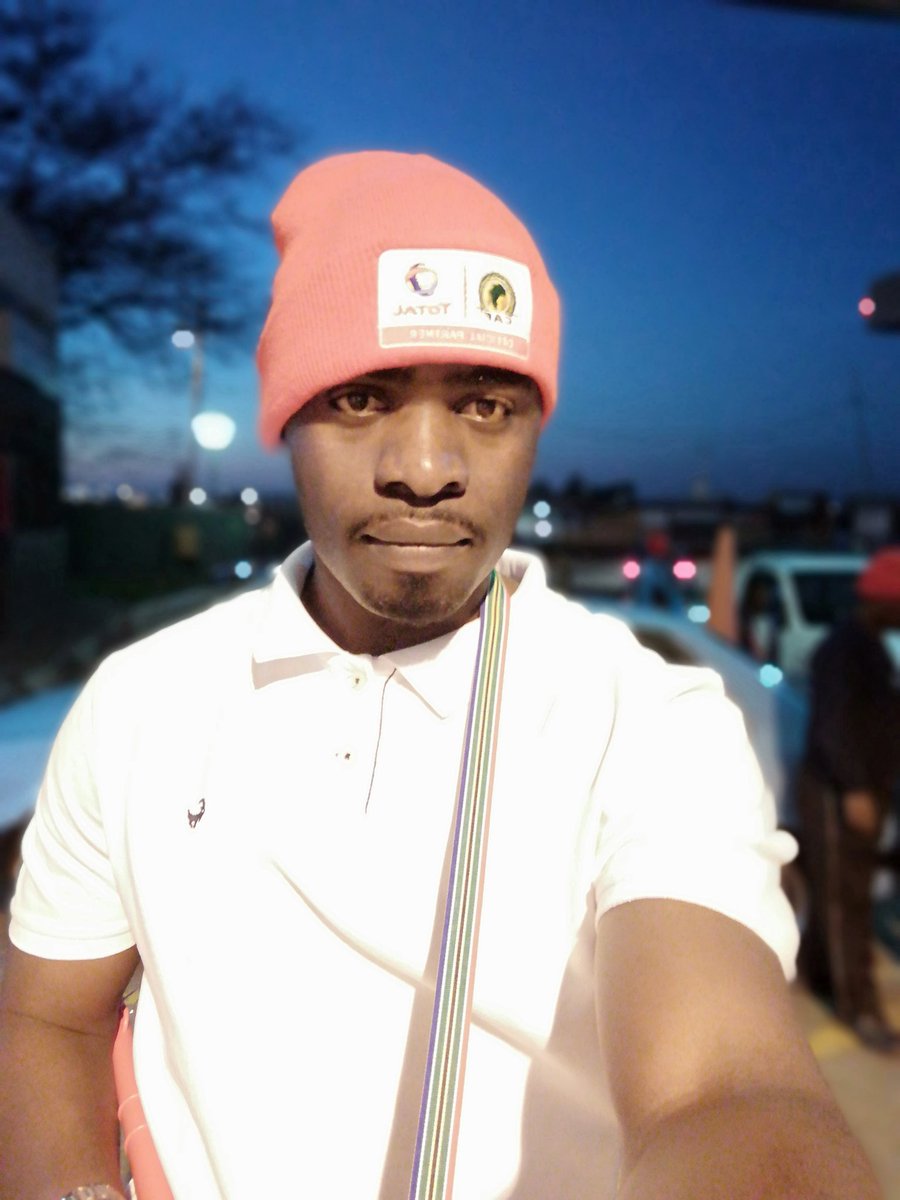 Princeloo4 tweet picture