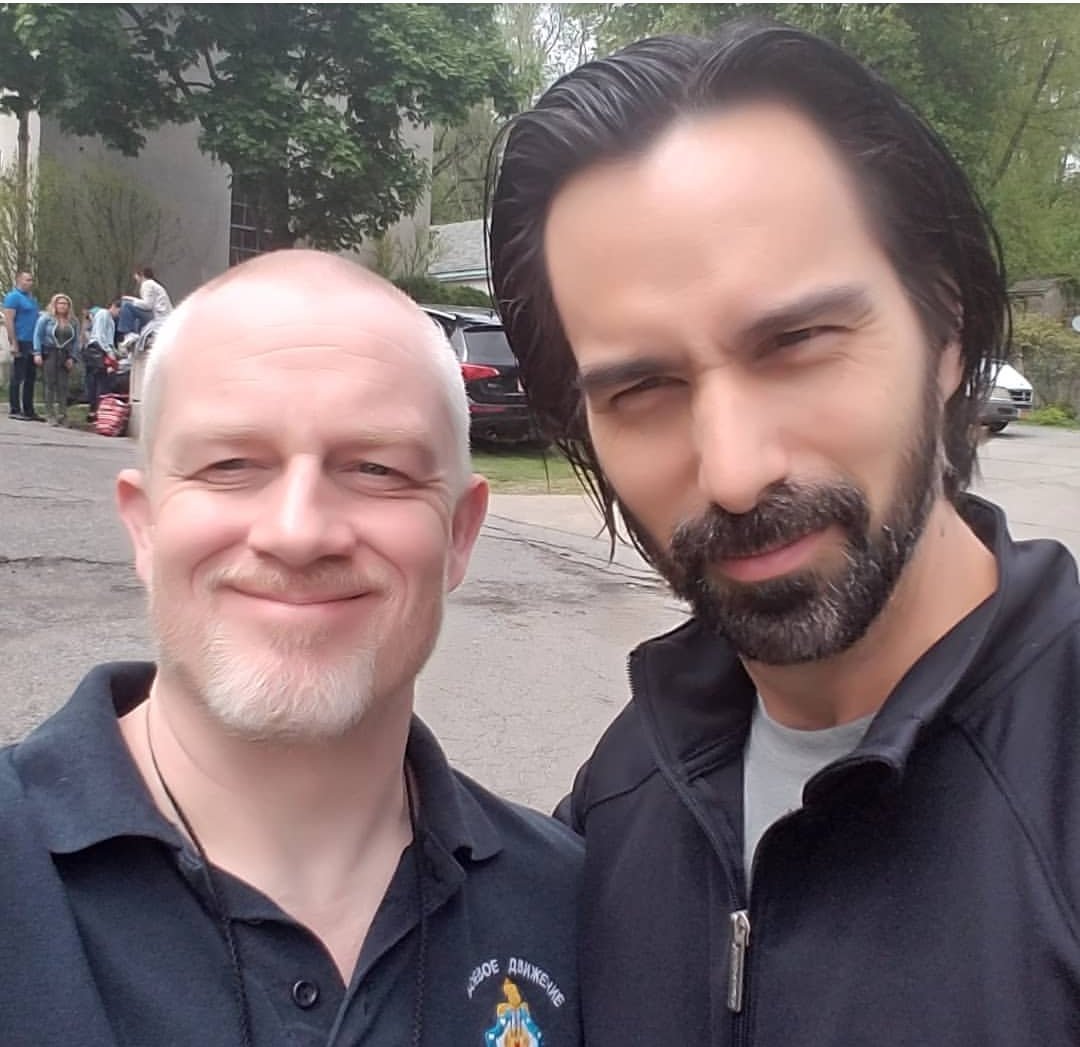 GillymacBean's tweet photo. #sambosteve
Getting a gig - cool
Working a job you love - awesome
Chillin' with my man @mackkuhr on set - Priceless
#JohnWick3 https://t.co/5OpxOEsPiD