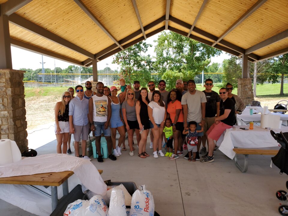 Cool out with Team Charlotte IHX!!!!