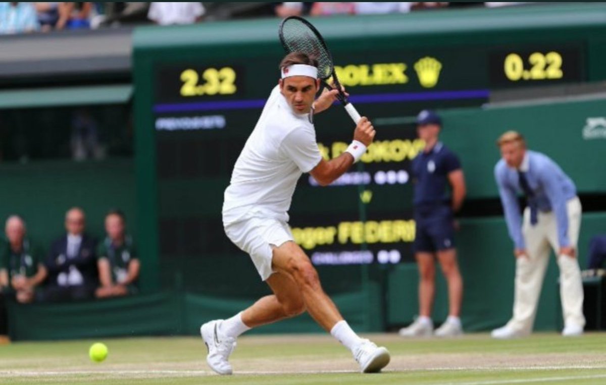 3 tie-break kaybedip, düşmedi.

Kafayı yedirecek ace'ler aldı, sinir bozucu return'ler yaptı.

En kritik yerde servisini kırdırdıktan hemen sonra servis kırdı.

Ve bunların hepsini 5 saatte 38 yaşındayken yaptı ama olmadı.

Saygı çok büyük saygı !

"Ekselansları"

#WimbledonFinal