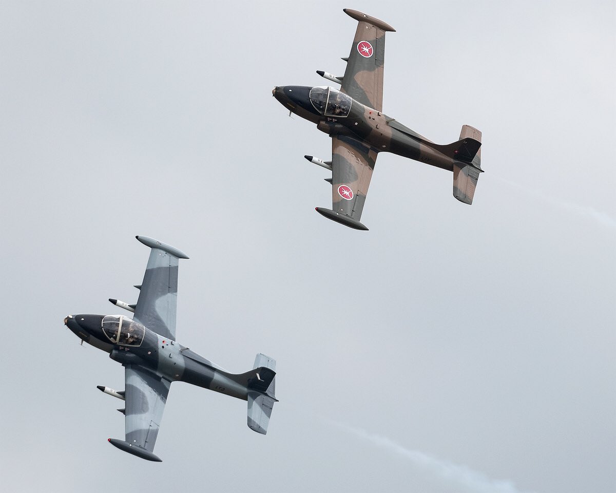 D4N_A1R's tweet image. a few shots of @StrikeDisplayUK yesterday at @YeoviltonAirDay #avgeek #strikemaster #yeovilton19