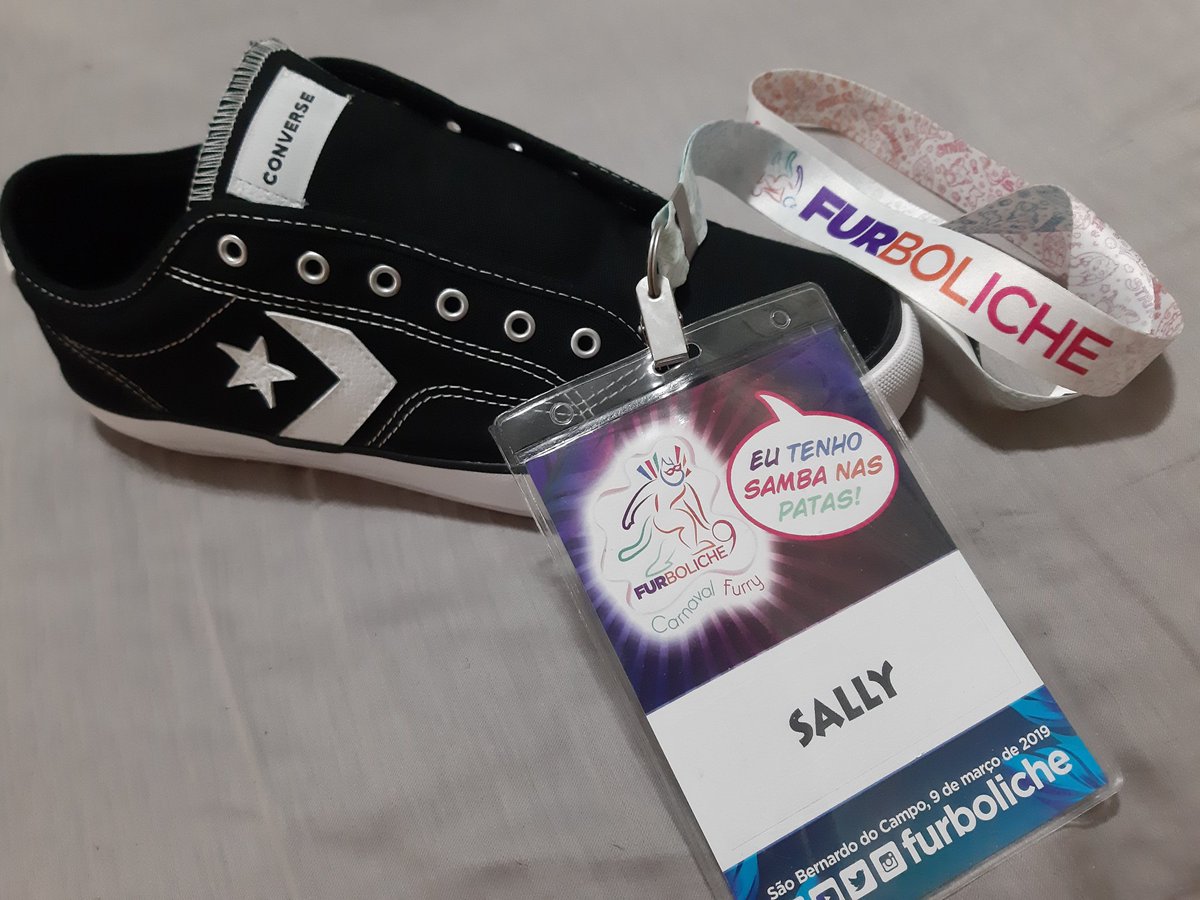 SallyLBrazil's tweet photo. I'm glad to take part on @converse photoshoot for their new global advertising campaign 💜
#inmyconverse #converse #sallylauderdale #furry #furries #furryfandom #fursuit #fursuiting #fursuiter #plusizebrasil #plussize #gorda #gordapode #brasil #furrybrasil #furboliche https://t.co/malwC3utbr