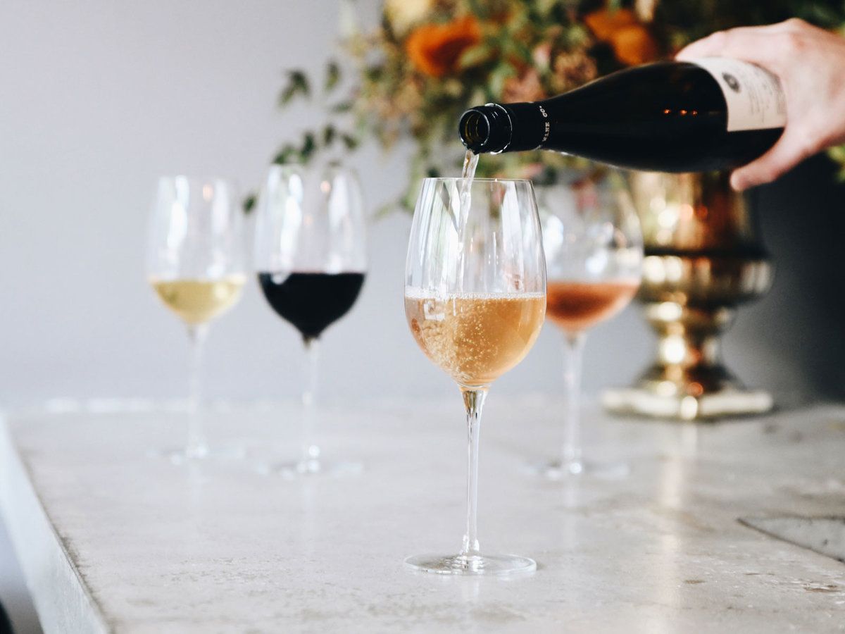 CorkRind's tweet photo. Check out these great tips for how to start your own tasting group #winetasting #winetime

How to Host the Best Wine Tasting Party Ever https://t.co/57a2V3sffo https://t.co/jjEVIiytCM
