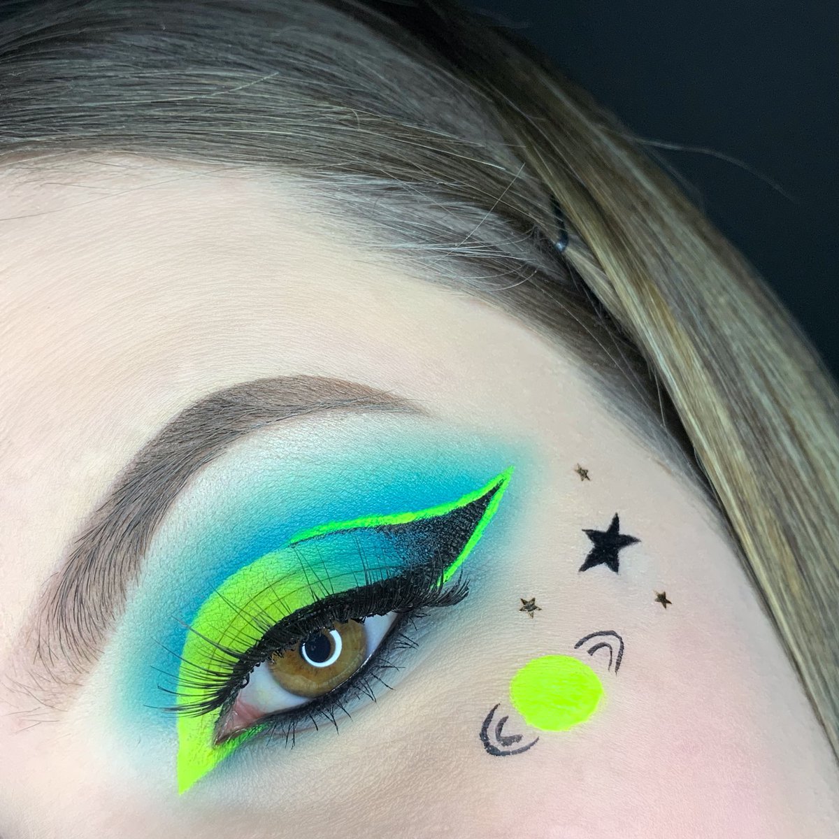 MavouMakeUp's tweet photo. Hey @HCofficials ! Please, add me to the PR list 🥺🥺 #HiddenCosmeticsPr (Ig : MavouMakeUp) https://t.co/xclWJ9Vnwx