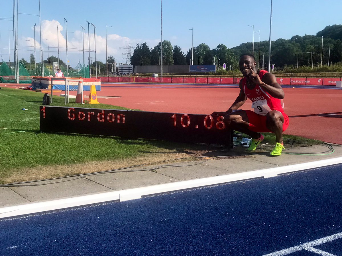 #WelshChamps19 is a wrap! Thanks so much to an amazing staff team for all their efforts ❤️ (now get some aftersun on!!)
Huge thanks also to all the officials and athletes for making the event a huge success! Diolch 🏴󠁧󠁢󠁷󠁬󠁳󠁿 (super proud of #teamelias tearing it up)