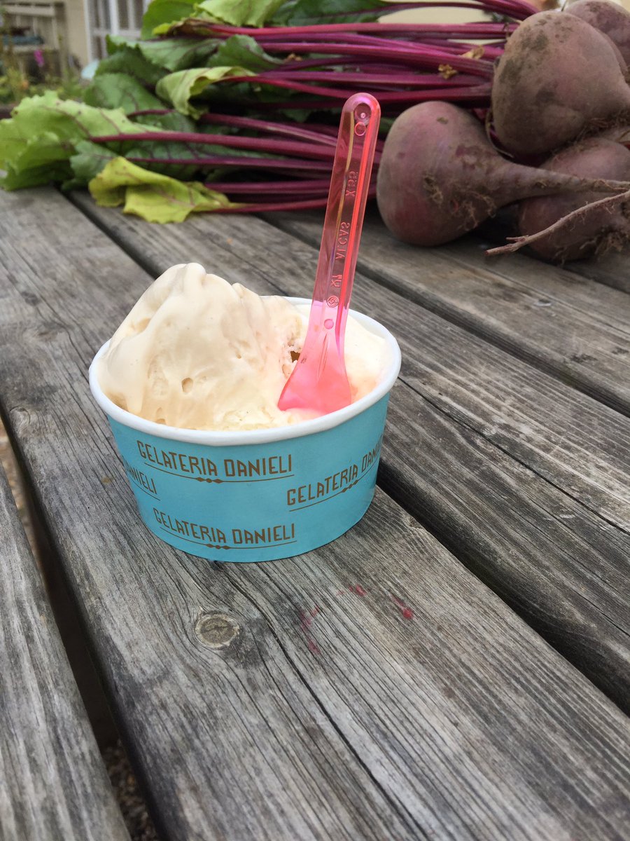 gitajoshi's tweet image. Also got some beets. And a gelato to round off the jaunt