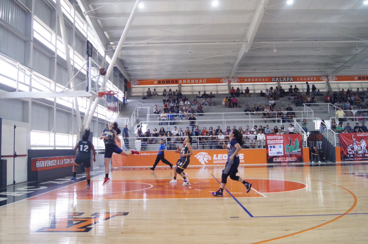 ClubGamosMx's tweet photo. 5:00 ⏰ 2do período 

@ClubGamosMx 🦌15-16 🔰#GenesisTlapacoyan 

#CopaXalapa #GranFinal https://t.co/R3avSFimtV