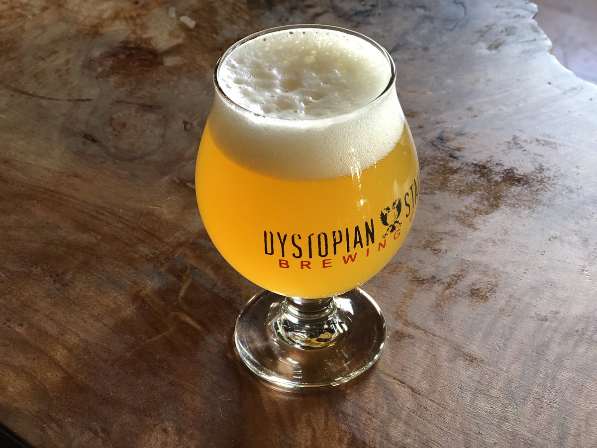 Triple Goddess Blonde Ale 4.2 ABV #mango #pineapple #peach #newbeeralert