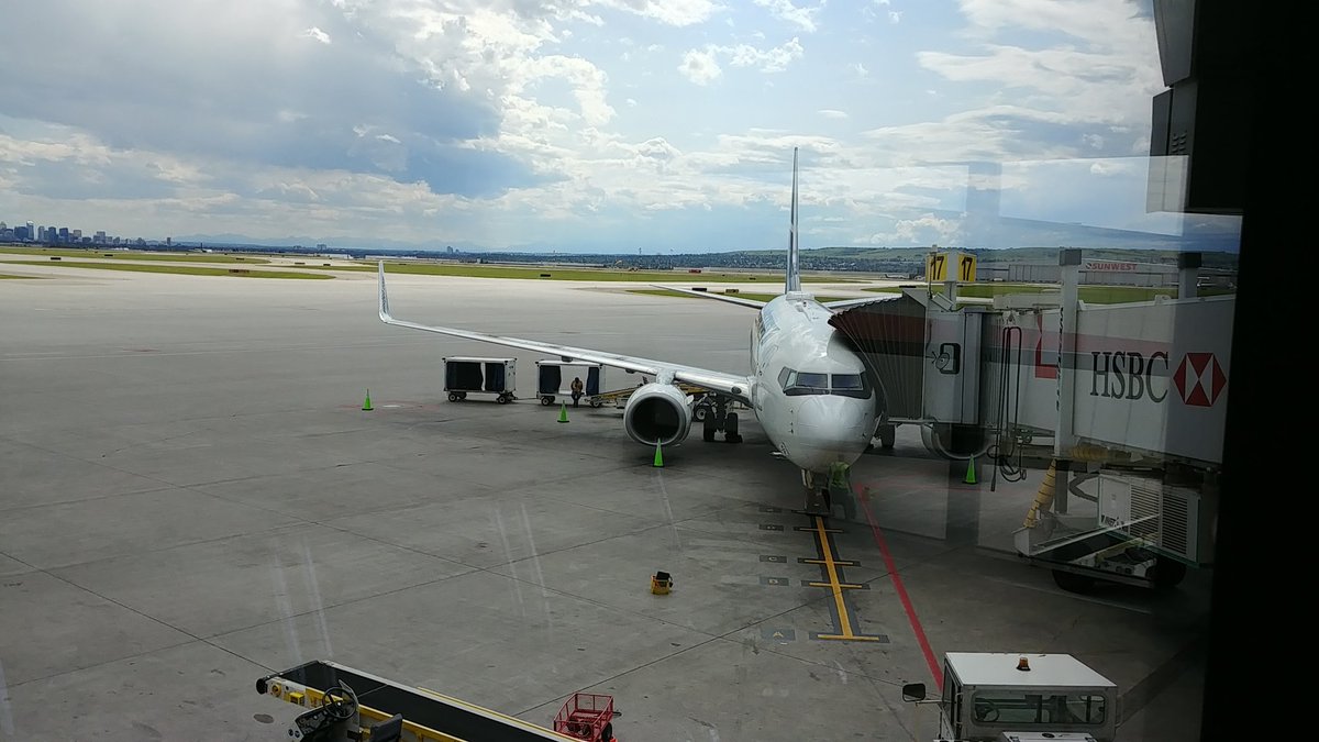 theBIMsider's tweet photo. The journey to #DBWNA starts now. Next stop the #DBEIHackathon then it is #AECODataDay followed by #BuildConSum and then finish it all off with #BILTNA. Going to be a crazy busy week, but so much fun and so much learning with all my new and old #BIMFriends #WestJet #Seattle https://t.co/v6cYRMsWjT