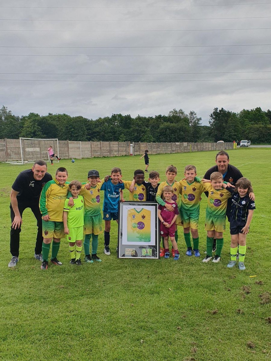 AthertonTownFC's tweet photo. Congratulations to our U9’s player Jo Jo Nwachukwu who has signed an Academy contract with Manchester City. 

Jo Jo started at Atherton Town at the age of 5 and leaves with our best wishes. Good Luck Jo Jo 💛💚 https://t.co/ha6qzm2rqX