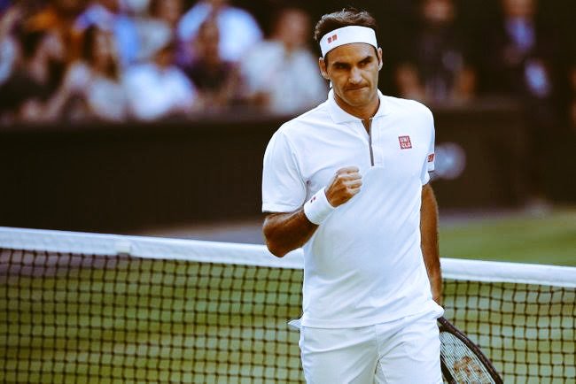 ankur8527's tweet photo. What a Sunday it was... Two very hard games.. and a bad luck for two my fav people. ..#Djokovic wins the Wimbledon final.. beating #Federer 13-12 in the first ever 5-set tiebre..
and the Cricket World Cup ends with a super over.. England won that first time 
#EngVsNew #Wimbledon https://t.co/Jbu4d08kCv