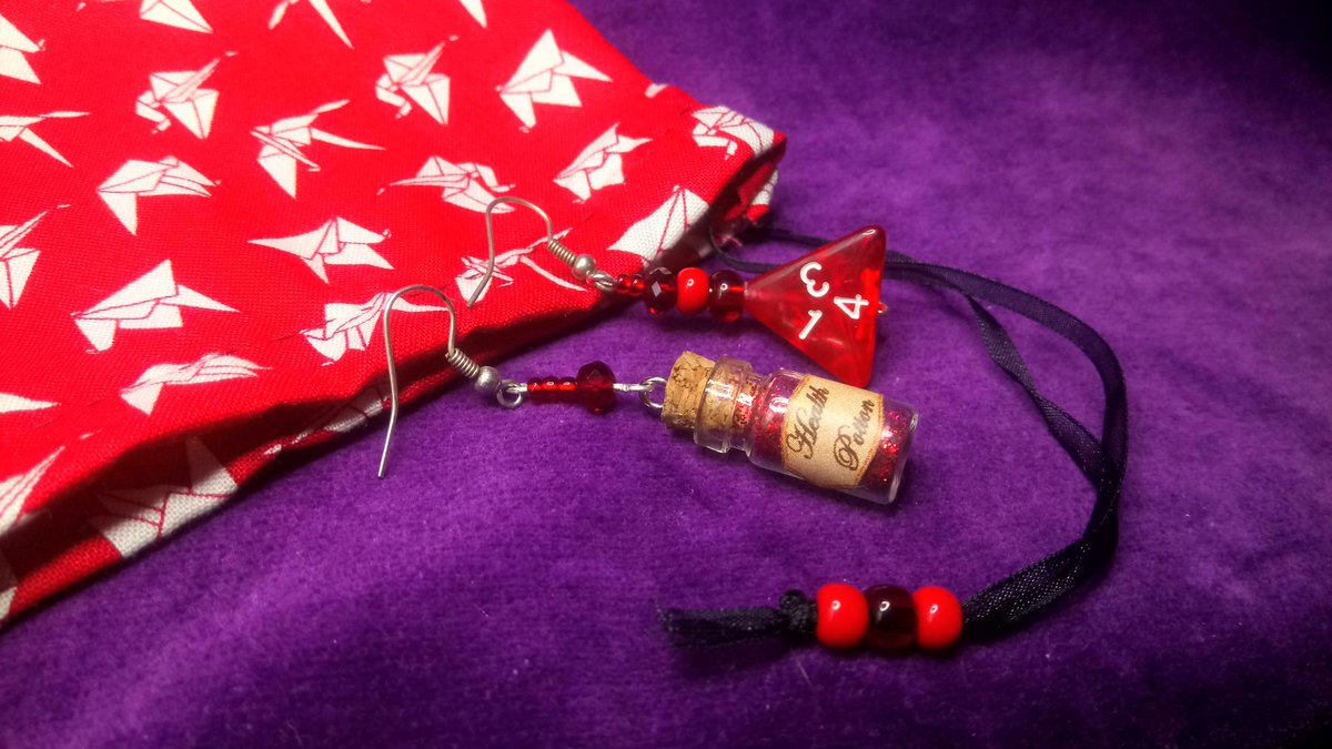 ChaosGrublet's tweet photo. Let's try and ignore the fact that this is the only way I'll get any Etsy custom! Here's some of the #DnD, #roleplay and #MagicTheGathering goodies you can find on my shop. There's a handful of other trinkets there too:
https://t.co/DA6A2x2Jls
Use code FRIENDO19 for 10% off! https://t.co/cSK5vXPlAM