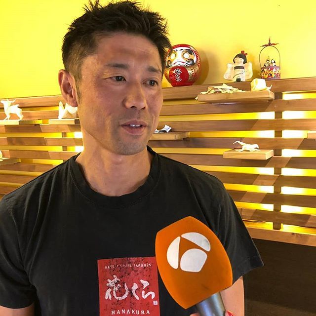 Ramen_kagura's tweet photo. Esta noche salimos en el informativo de las 21h 🕘 de @antena3com
#Hanakura
#Ramenkagura
#Kuraya
#ramenkaguraexpresshttps://https://t.co/GcCwq6Ol99 https://t.co/rc7BGQi2Ef
