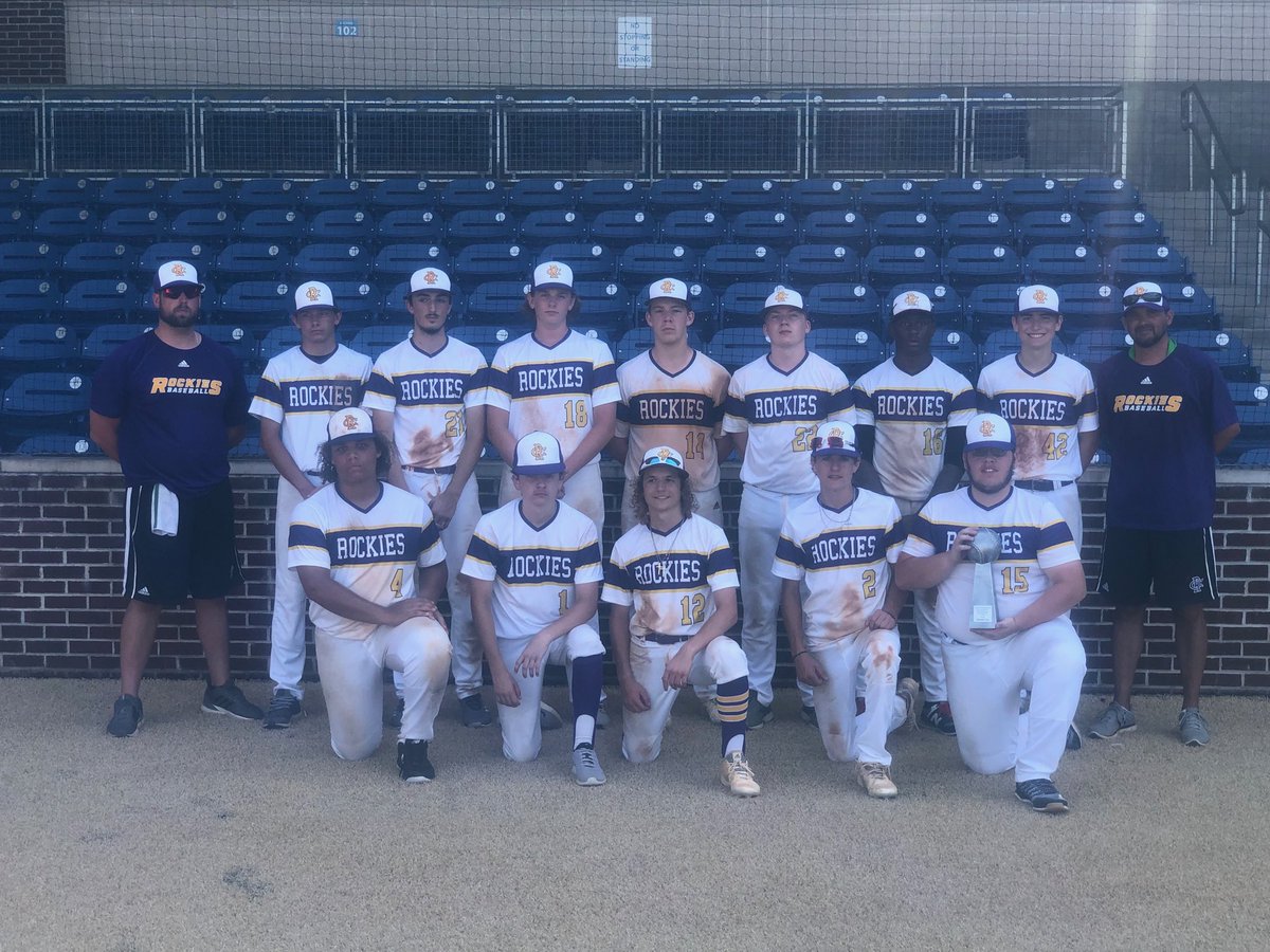DynamicBaseball's tweet photo. Winners of the #DBRoundRobin 16u/15u Championship is (Southwestern Wake Sliders 16U) defeating @CarolinaRockies 16U Reynolds. Congrats to winner and runner up! MVP: Brent Byler https://t.co/Vg5v4grYMH