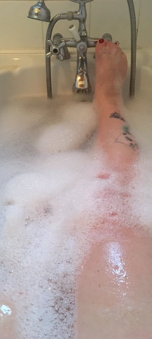 Watch redd adaire's leaked NSFW photo on TwXstars