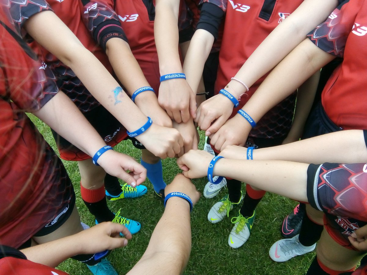 RugbyKites's tweet photo. Under9s & under11s @RugbyKites supporting #halfagame today @RugbyTimbers festival #FunInTheSun fantastic rugby on display ππ π
@WelshRugbyUnion @waleswomenrugby @CBluesCommunity @shonapowell08 @BenRose9980 @bronniejones94 @DistrictCGMG @gwernyfedladies @CarysPhillips2 https://t.co/wdSPw2VqOK
