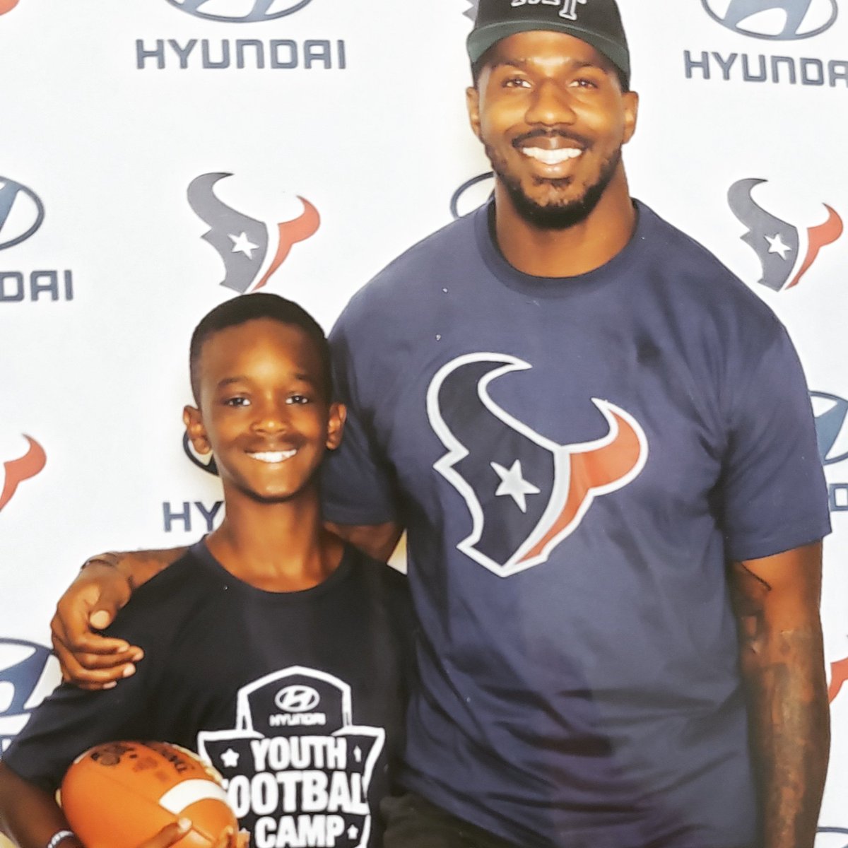 Hands down Cars and Camps ARE #BetterByHyundai #BecauseFootball Brings Communities Together @Hyundai @millertime_6 @HoustonTexans