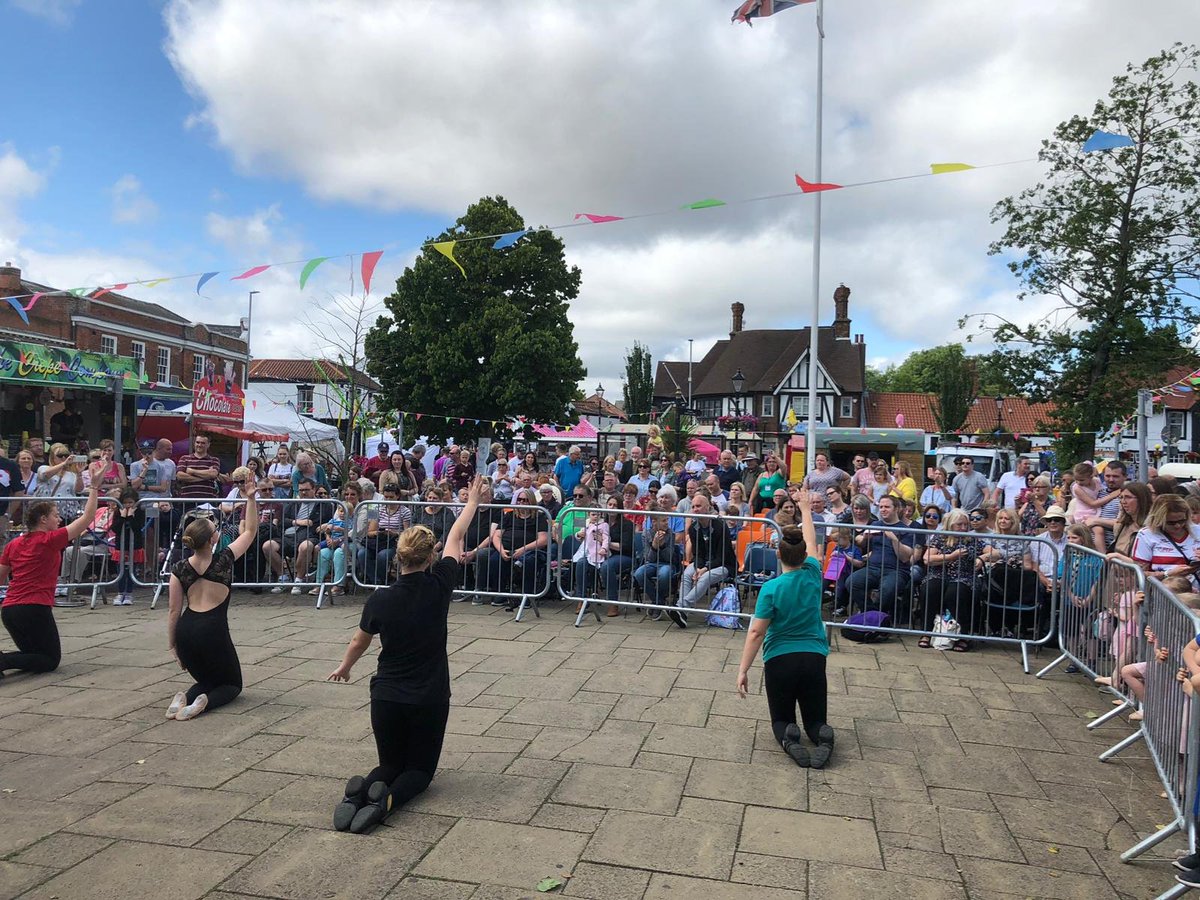 We've had a brilliant day at Hessle Feast <a href="/HessleFirst/">Hessle First</a>