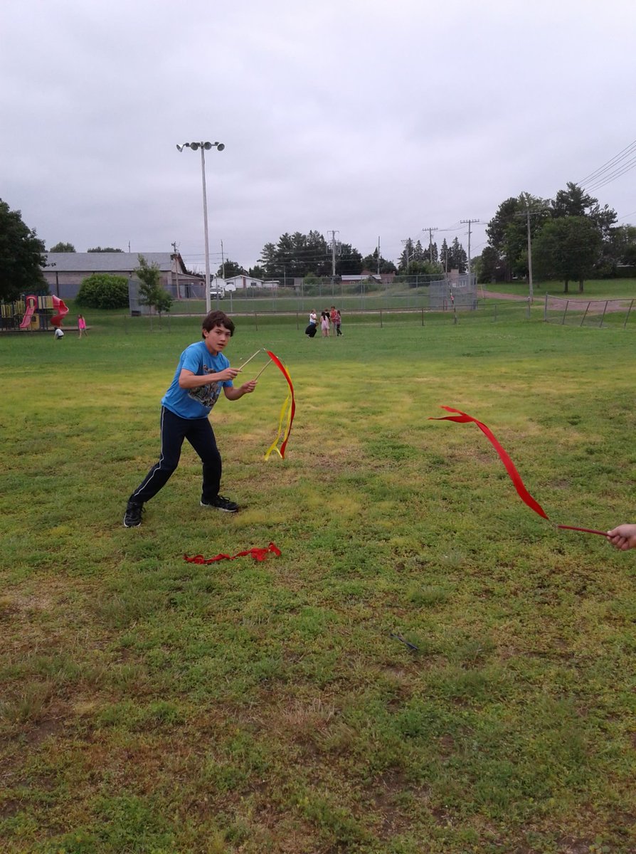 Seussicalonetwo's tweet photo. Our morning at Kinsmen park included games such as "Evolution" led by Mrs. Arsenault, "Chuck Chuck" led by Ms. Ventress, "Around the World" led by Ms. MacMillan 
Capture the Flag" led by Mrs. Bowes and dancing with the rhythm sticks led by Mrs. Spence. #Rccdsbs #Gamesinthepark https://t.co/A0ZdF4Pfdi