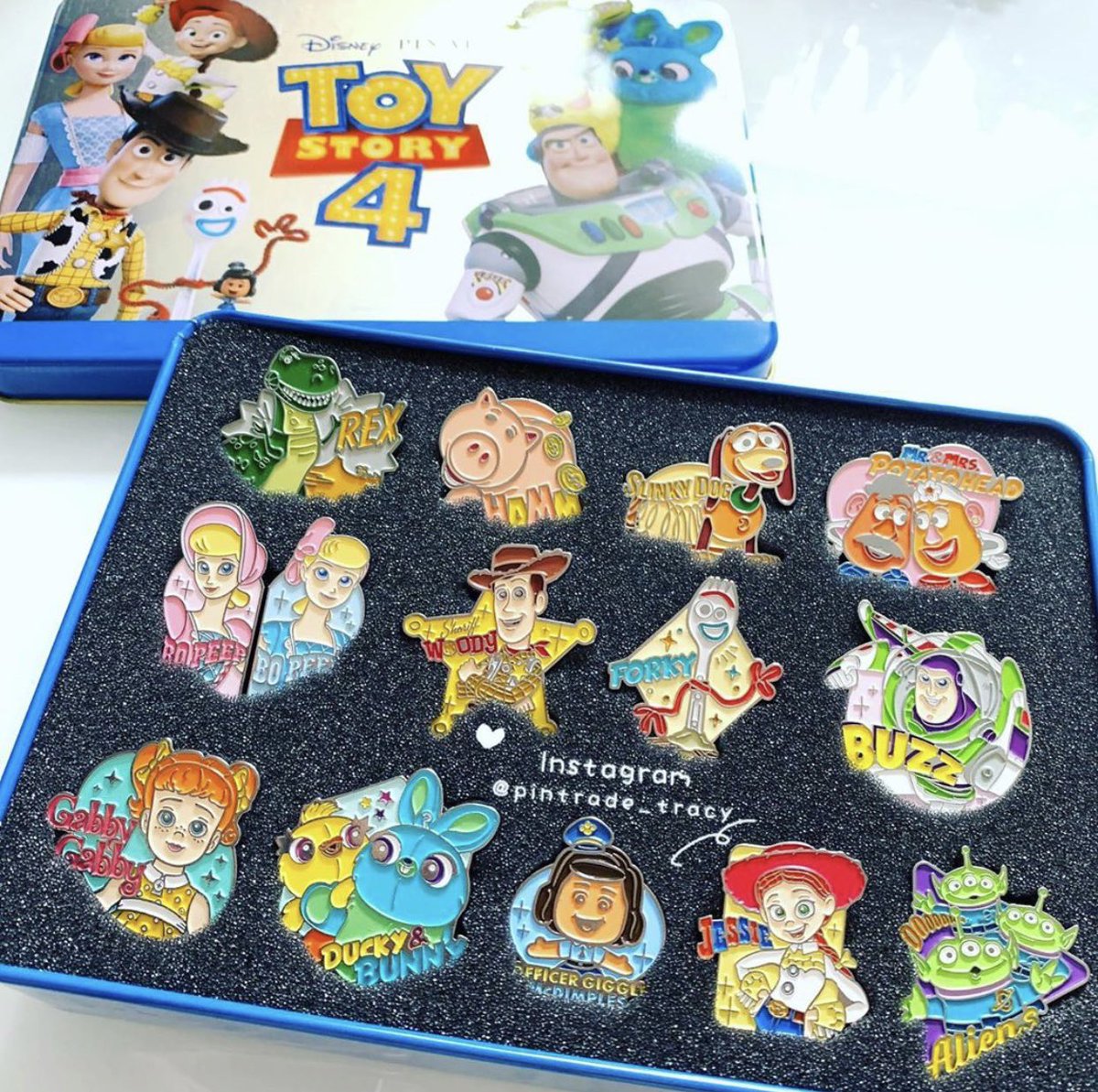 toy story pin set