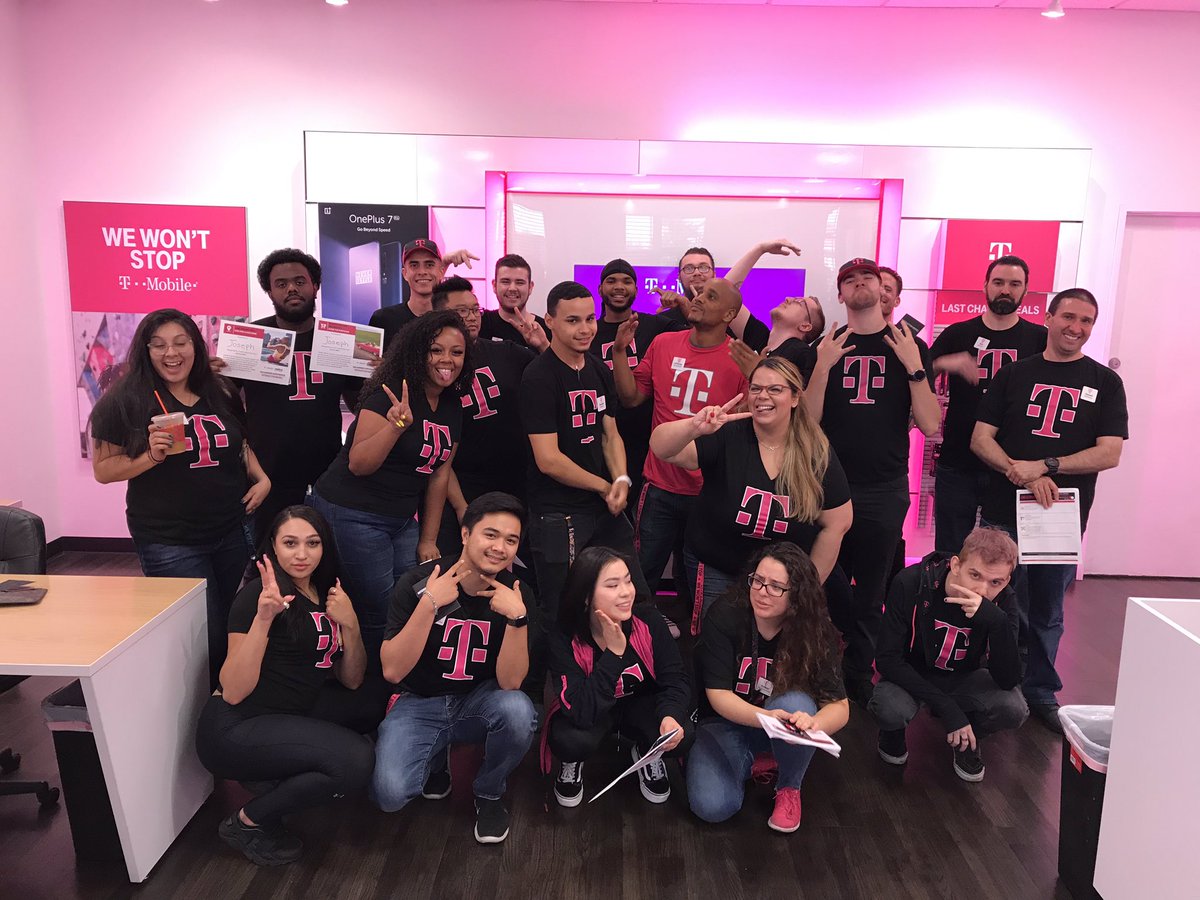 MagentaMesa's tweet image. Had an amazing time this morning with our SouthSide Las Vegas Leaders! #interactionmodel #T-Mobile #success #Training #LaunchParty