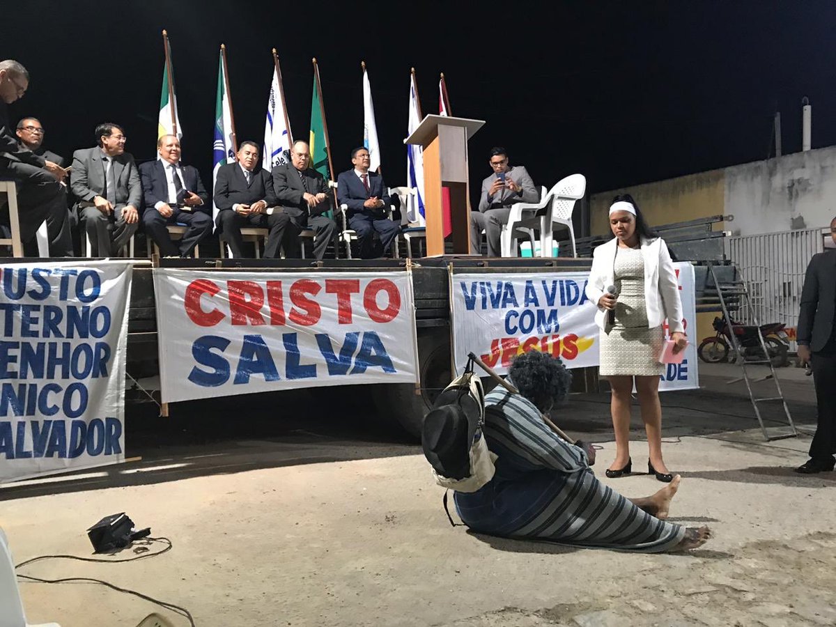 AzevedoCoronel's tweet photo. Dia de parabenizar a Assembleia de Deus no RN pela importante ação social realizada em Bento Fernandes/RN. Igualmente parabenizar o Pastor Cristóvão pelo título de cidadão, merecidamente recebido.
#DeputadoCoronelAzevedo #AçãoSocial #BentoFernandes #RN https://t.co/rUHryuJGwG
