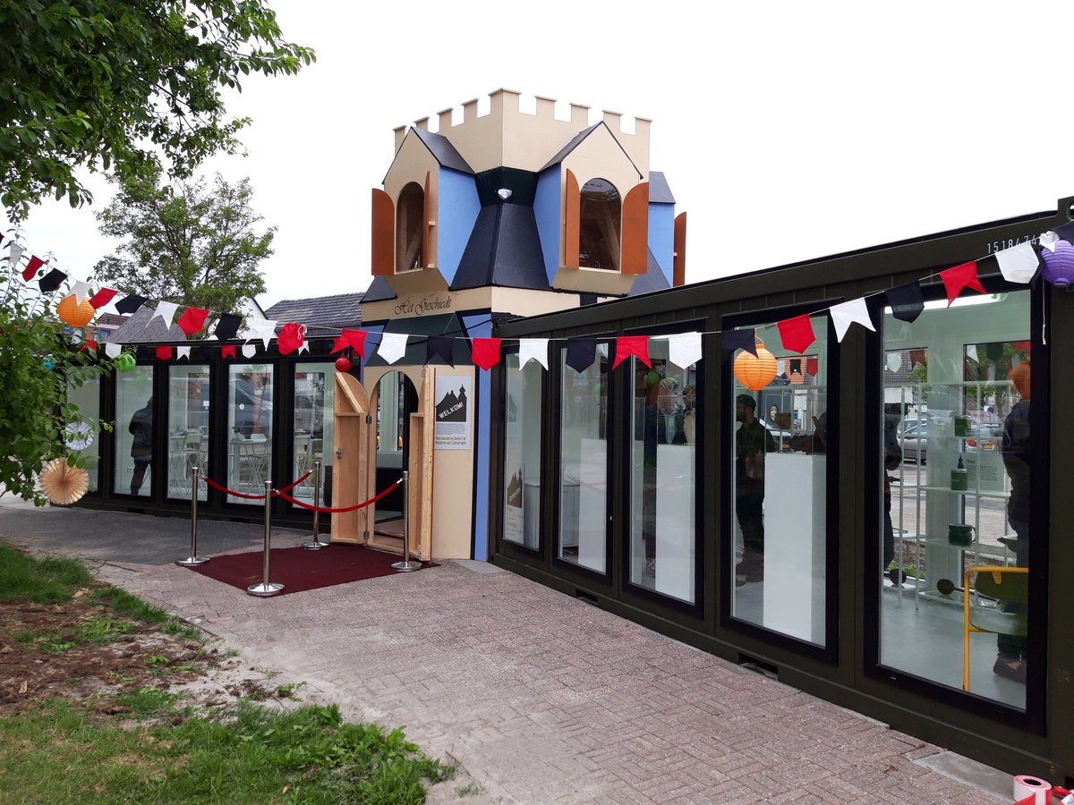 Vanaf vandaag zijn er dus 13 ArcheoHotspots in Nederland. De laatste die aan het rijtje is toegevoegd is Coevorden, die vanavond geopend werd