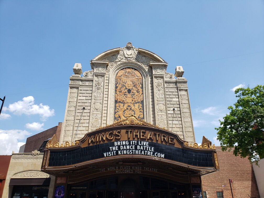 KingsBklyn's tweet image. ☀️Clear skies today for #MissD and her #DancingDolls! #BringItLive #DD4L #KingsBklyn