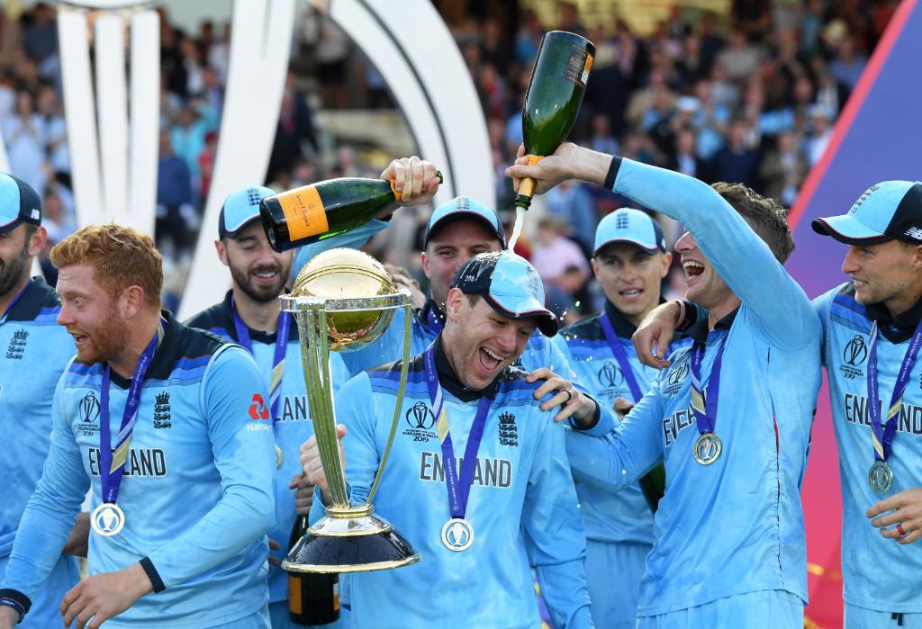 Just imagine England's celebrations tonight. And fully deserved too 🍾

#CWC19Final