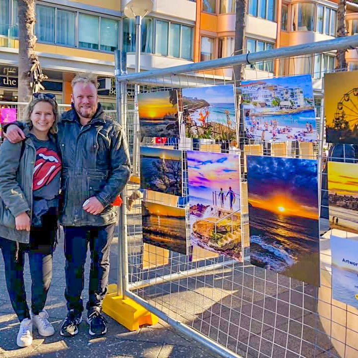 Art imitating life? 😁 #BondiWinterMagic #ArtOnTheStreets.

Mad love to all of the beautiful people from One Wave, @BondiChamber, Bondi Surf Club and @F45Training who came down to visit my @hotndelicious art installation. Feeling the love! 💛✨ #BondiBeach #iloveSydney