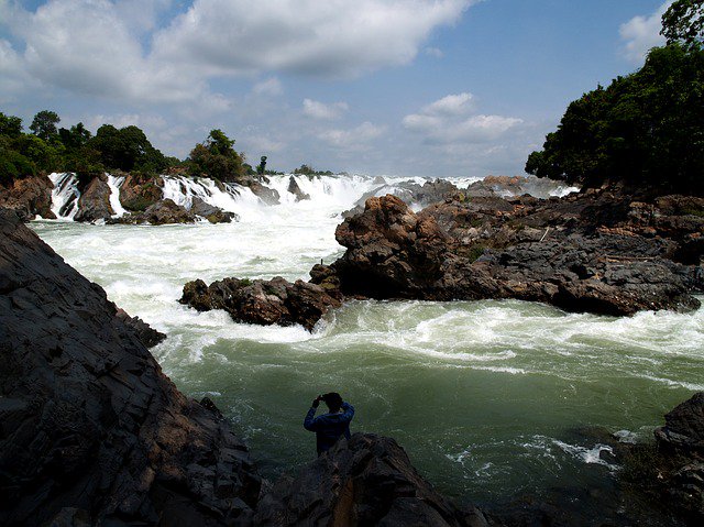 Sheriff_Donut's tweet photo. Photo By 41330 | Pixabay 
 #fourthousandislands #laos #waterfall #nowstreaming #musicstreaming #streamingnow #streamingmusic #vemprostreaming https://t.co/v4S2iMcd4m