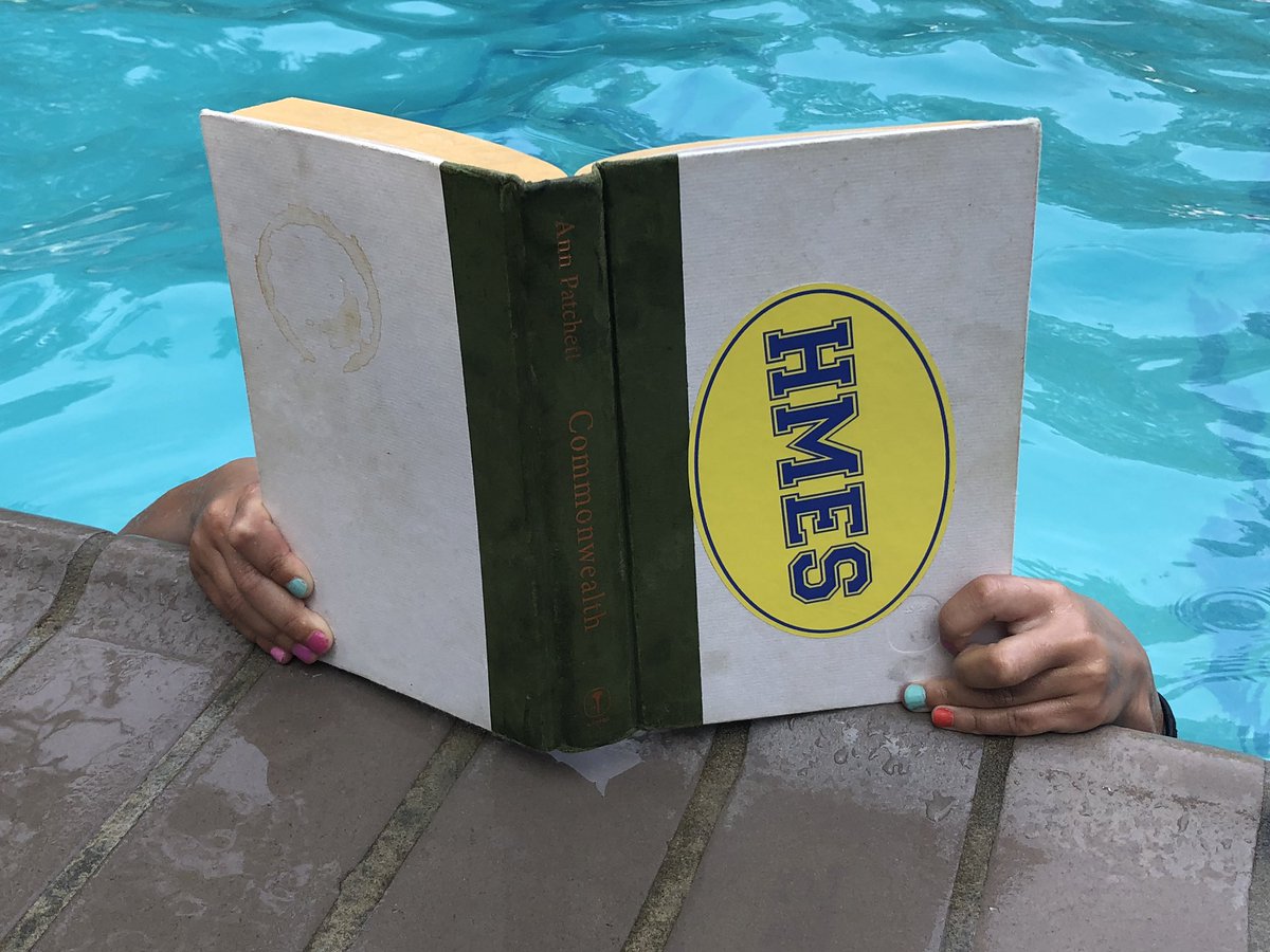 PTAHMES's tweet photo. We 💛💙 summer reading! 🏊 📚 #HMESReads #ourHMES @HollinMeadowsES https://t.co/GNu3boXwex