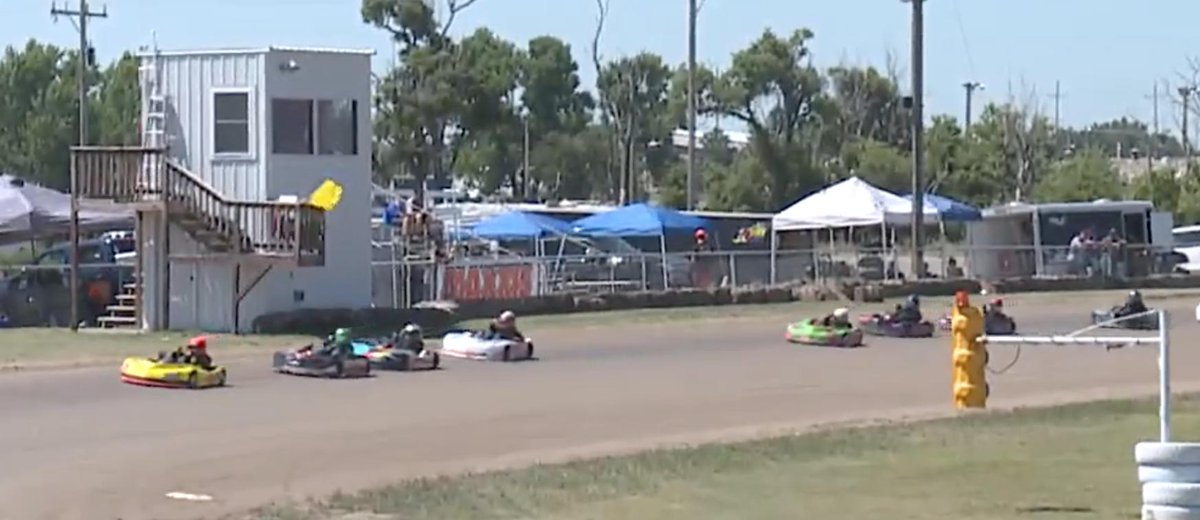 RacingAmerica's tweet photo. #MAXXDaddy: It's the halfway point (25/50) in the @maxxiskarting Junior 1 feature. Officials have thrown the yellow for a competition caution. Kayden Clatt currently leads: https://t.co/ksAX80NMeM https://t.co/XqZIAMgzGl