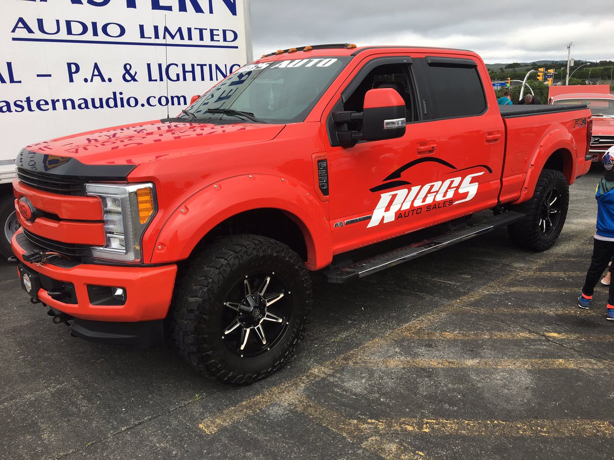 HSFalconHockey's tweet image. Boys were out to Wheels for Wishes today to support Logan as he gets his wish 🥳. A big thank you to Riggs Auto for helping grant his wish. A Falcons family helping another Falcons family. Hats off the the Noftal family. @HSH_PE_Dept @hsh_stuco @HolySpiritHS  @townofparadise