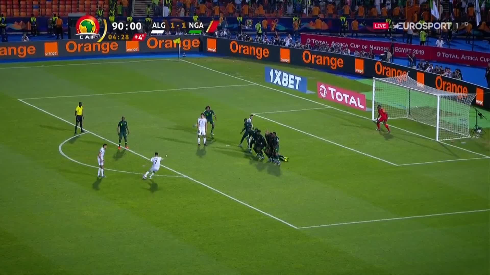 Mahrez injury time winning free kick