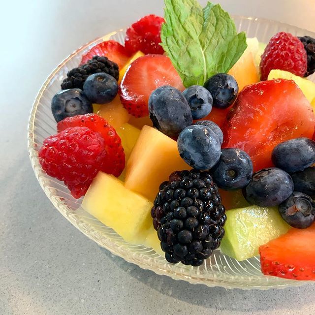 ParisSeaport's tweet photo. Itโs Bastille Day! Have you started celebrating yet? ๐
.
.
.
#crepes #cocktails #bastille #seaportboston #bastilleday๐ซ๐ท #meetmeinparis #french #fruit #sunday #sundayfunday #vibes #bostonig https://t.co/4sryZ6i5xC